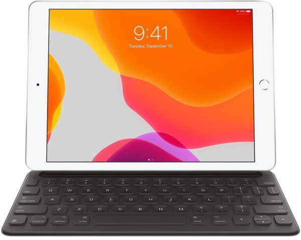 Apple Smart Keyboard iPad 10